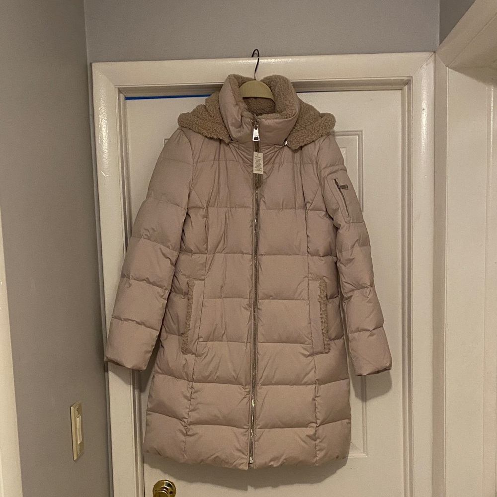 Calvin Klein Light Tan Duck down coat..woman’s Large. Brand new with tags